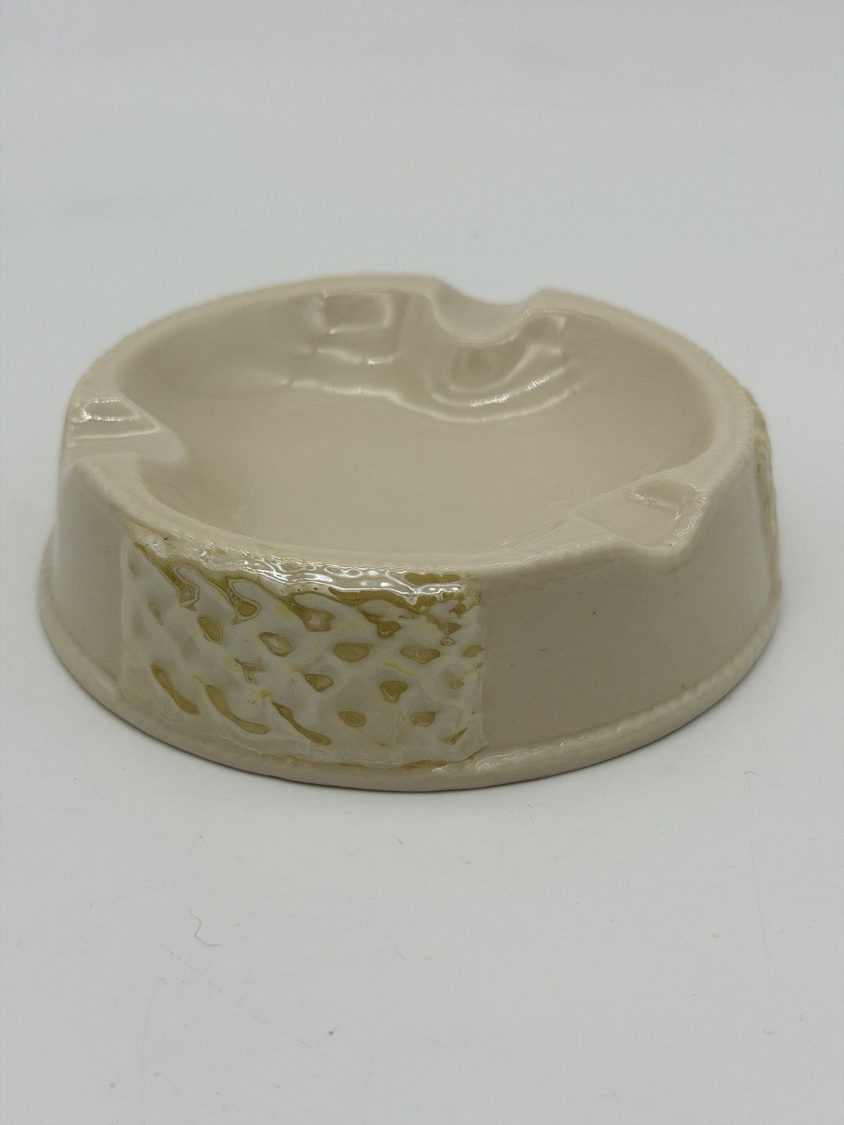Antique Belleek Ireland 4”Ashtray Basketweave 3rd Black trademark 1926 Porcelain