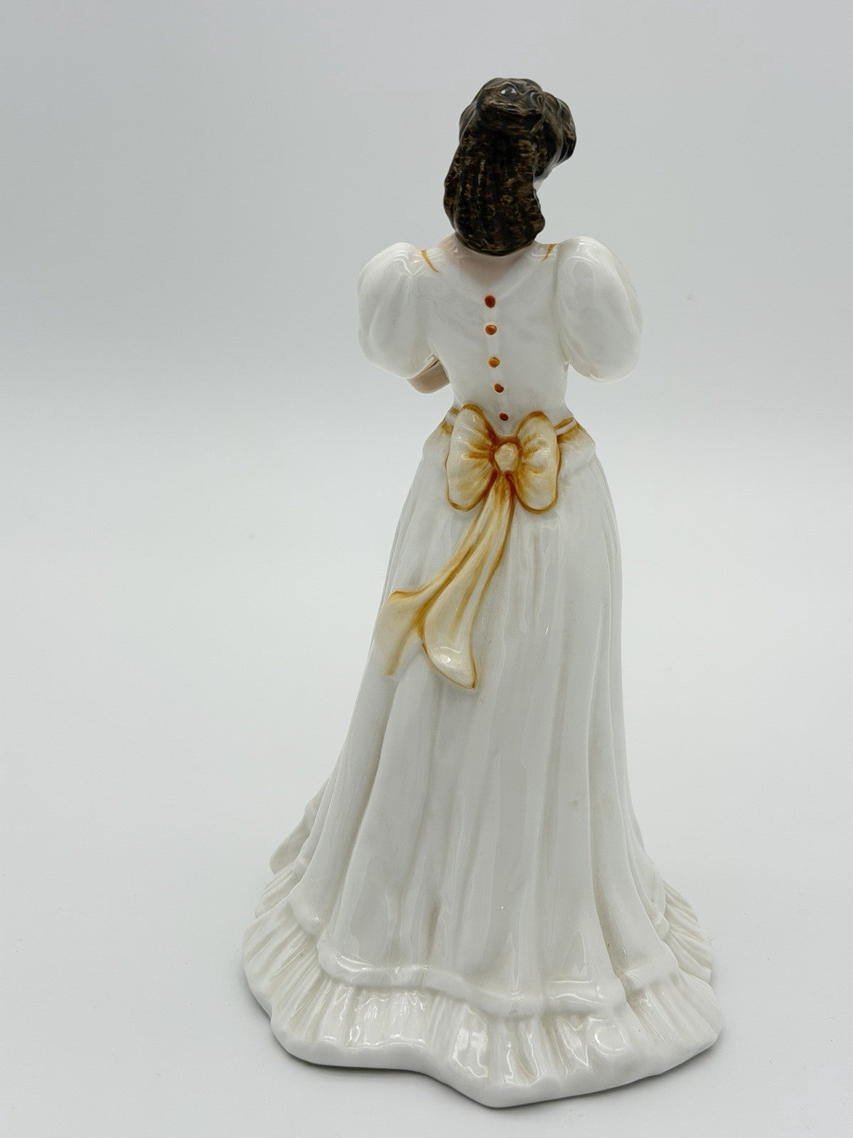 Royal Doulton England Porcelain Maria HN3381 Figurine Painted Rare 8”H Vintage