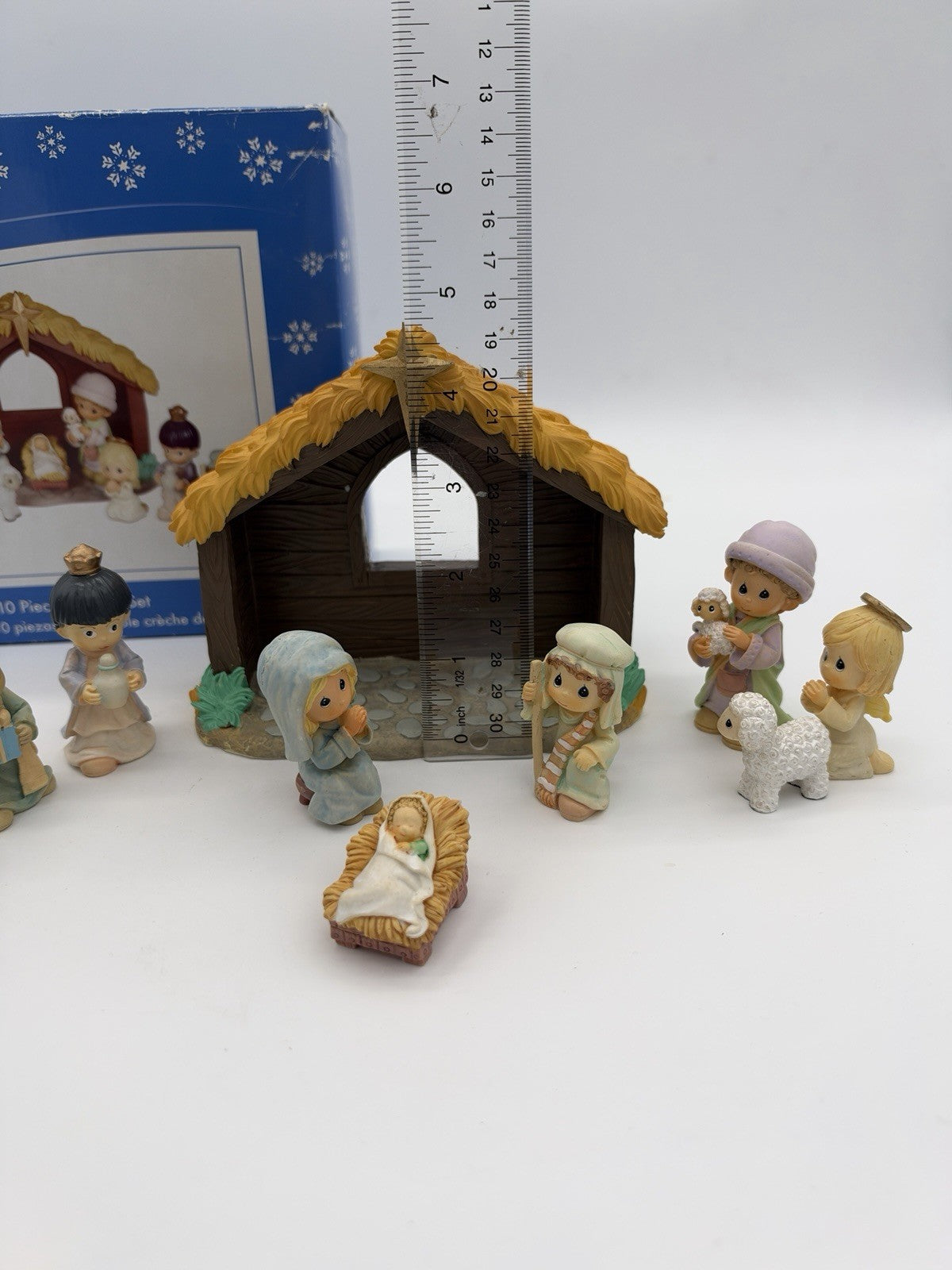 Precious Moments Nativity 10 PCs Christmas 2007 Vintage Resin Mini Figurines Box