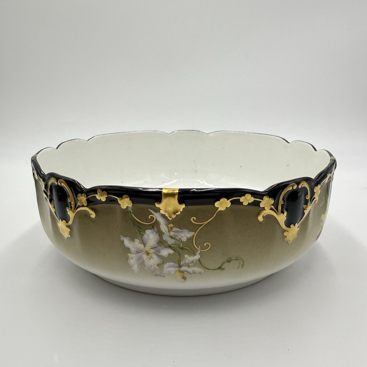 Rare Antique T&V Tressemann & Vogt Limoges  France Bowl Floral Gold Rim Black