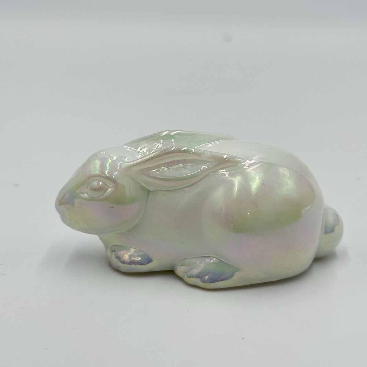 Vintage Mosser Art Glass Iridesent Bunny Rabbit Figurine White Small Easter 1”x3