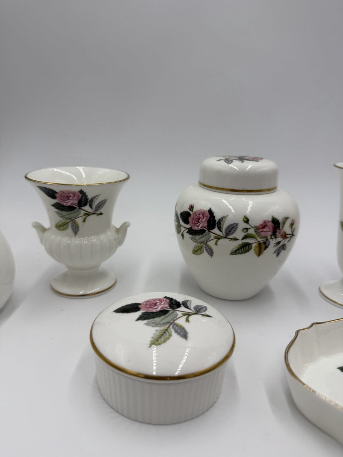 Wedgwood Bone China England Hathaway Rose Lot 7 PCs Vases Trinket Tray
