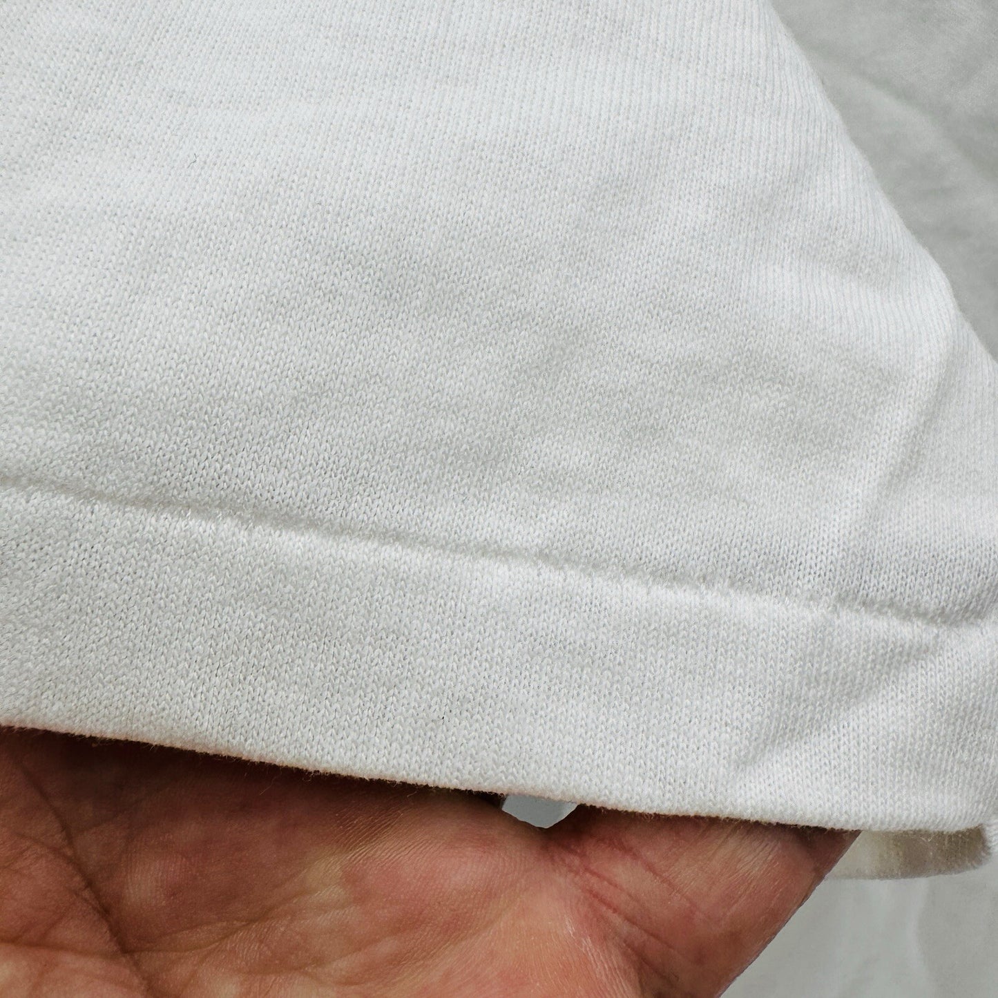 7 UP Single Stitch Surfing Soda T Shirt Size L COOL SPOT White USA Made Vintage