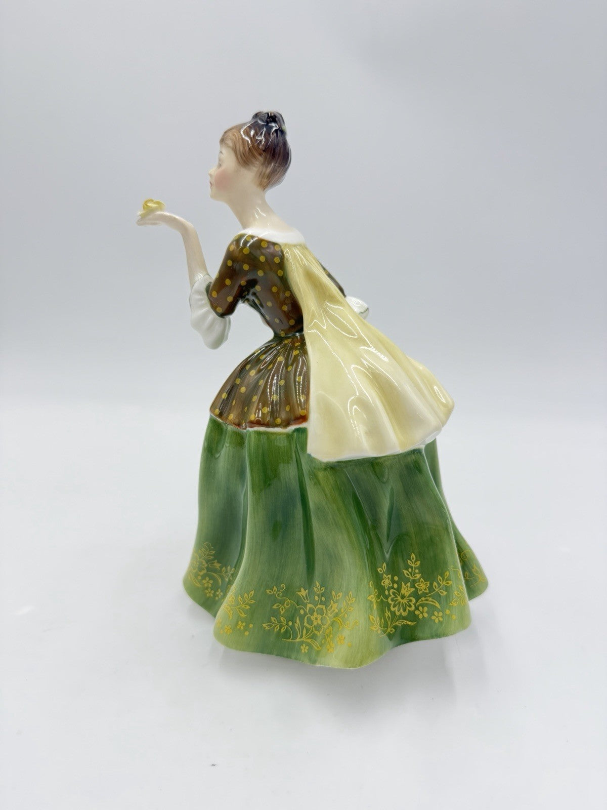 Royal Doulton England FLEUR HN 2368 Porcelain Fleur 8"H Figurine Vintage 1967