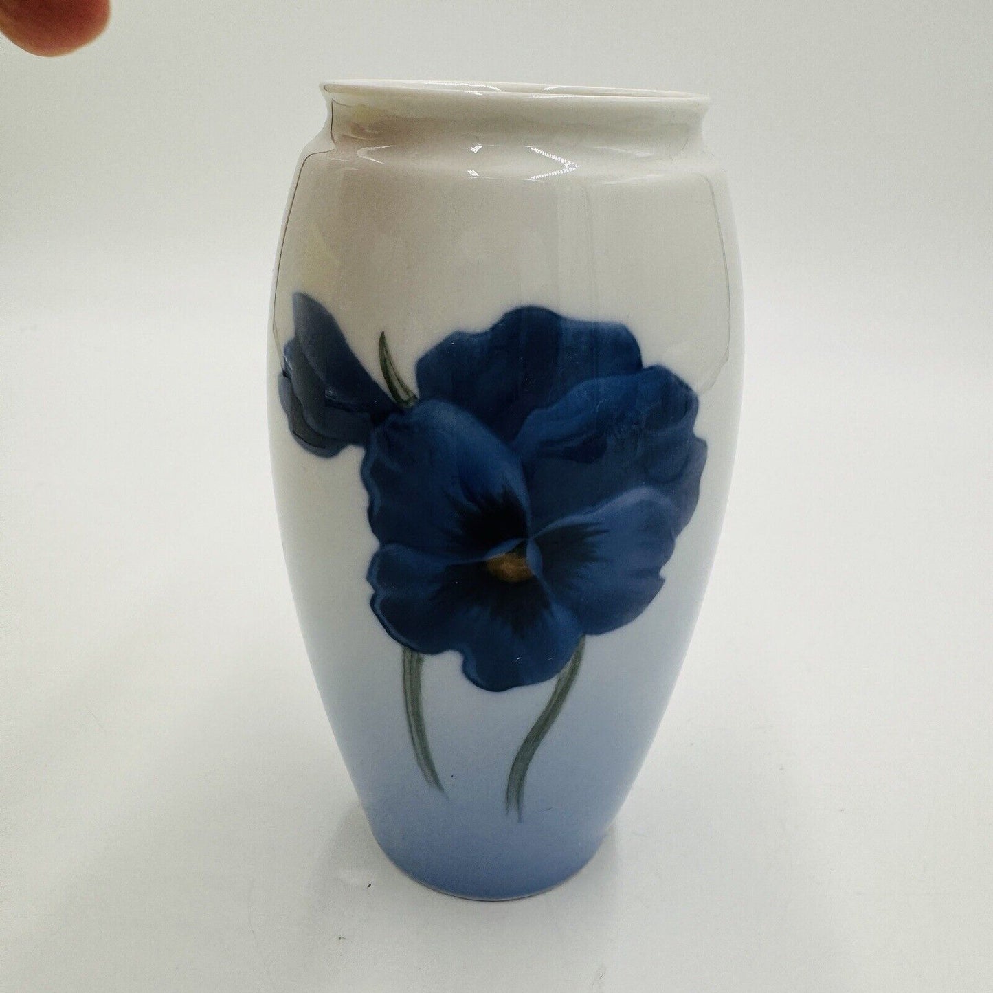 Bing & Grondahl Denmark 5” Porcelain Vase Blue Ombre Pansy Floral Vintage