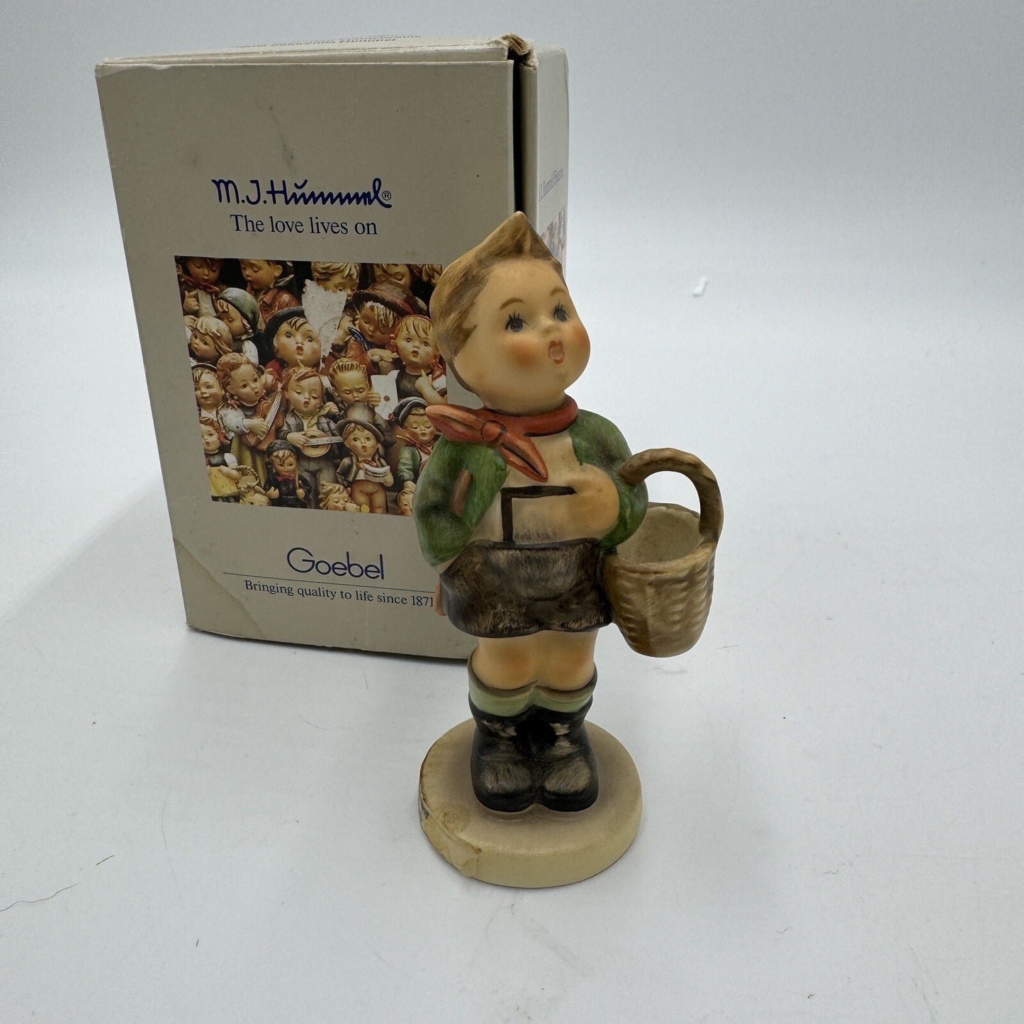 Hummel Goebel Village Boy Figurine #513 /0 4" Germany With Box