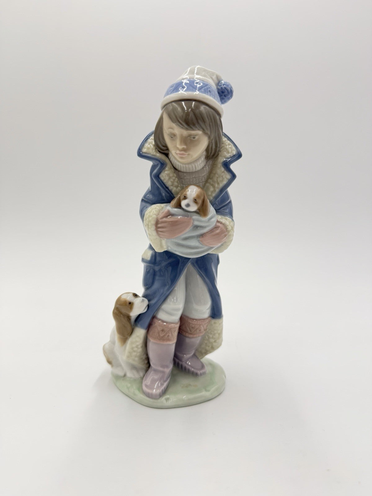 LLADRO Spain Porcelain Friday’s Child Figurine Retired #6019 Boy Puppies Dogs