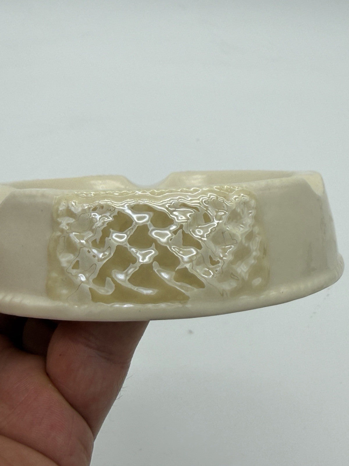 Antique Belleek Ireland 4”Ashtray Basketweave 3rd Black trademark 1926 Porcelain