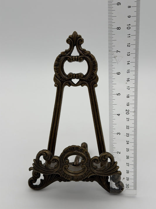 Antique Ornate Bronze 8”Frame Metal Table Top Easel Picture Book Plate Stand
