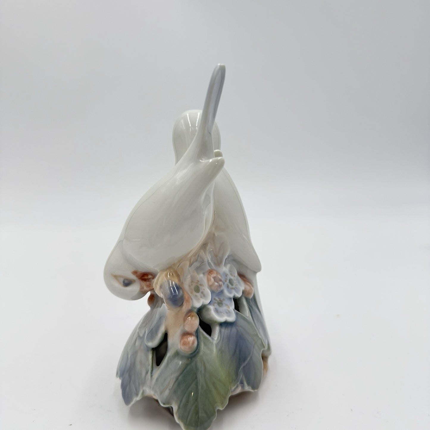 Royal Copenhagen Denmark Porcelain #402 Love Birds Figurine Vintage Painted