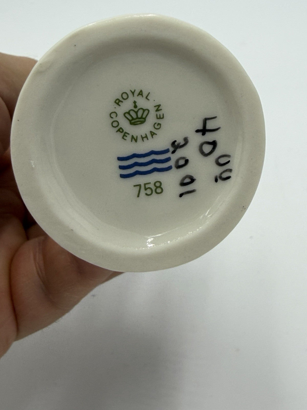 Royal Copenhagen Denmark Porcelain Boy with Cat 5" #758 Yearly Figurine 2001