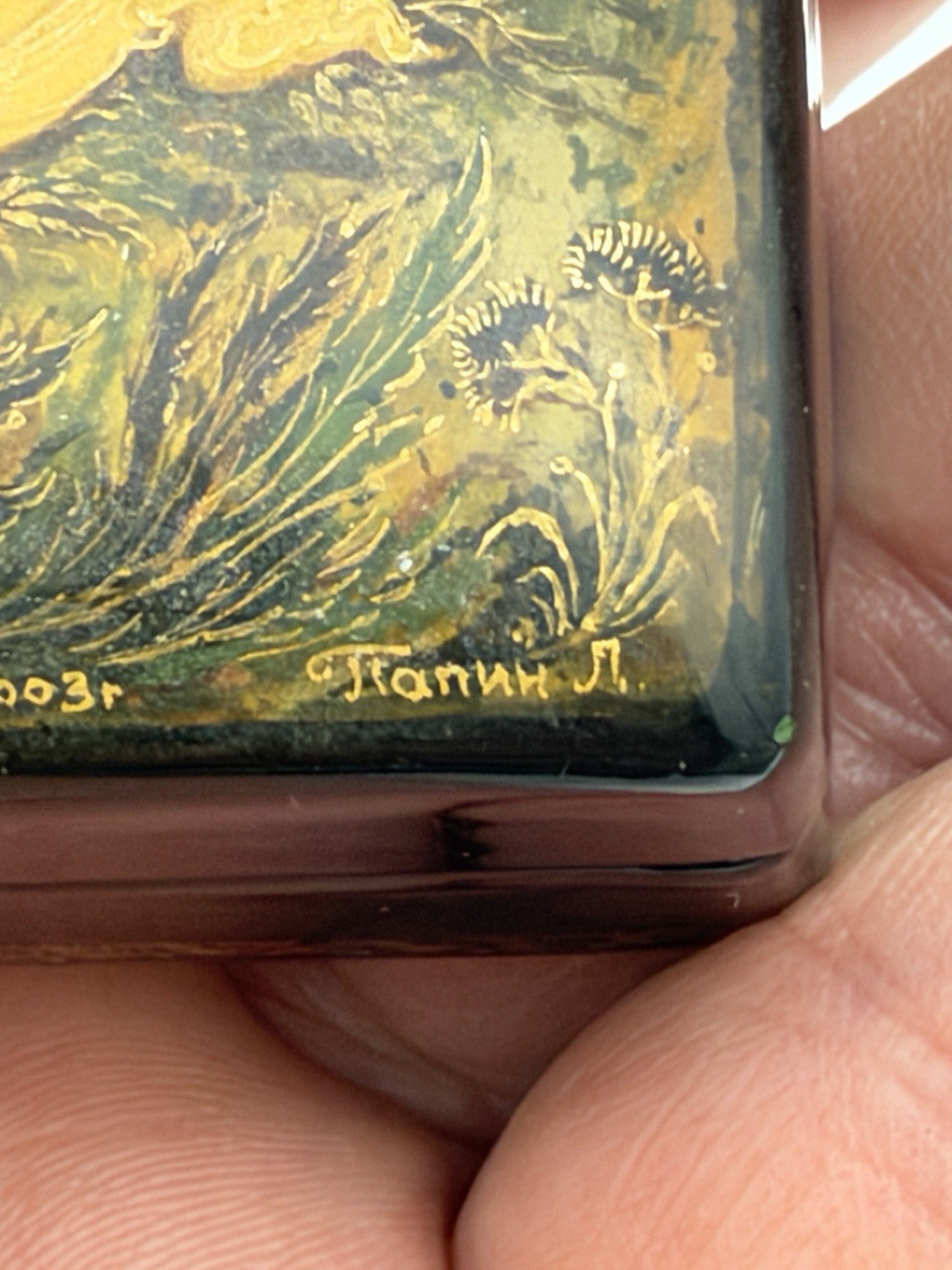 handpainted Russian lacquer miniature trinket box Palekh signed Lapin L Folk Art