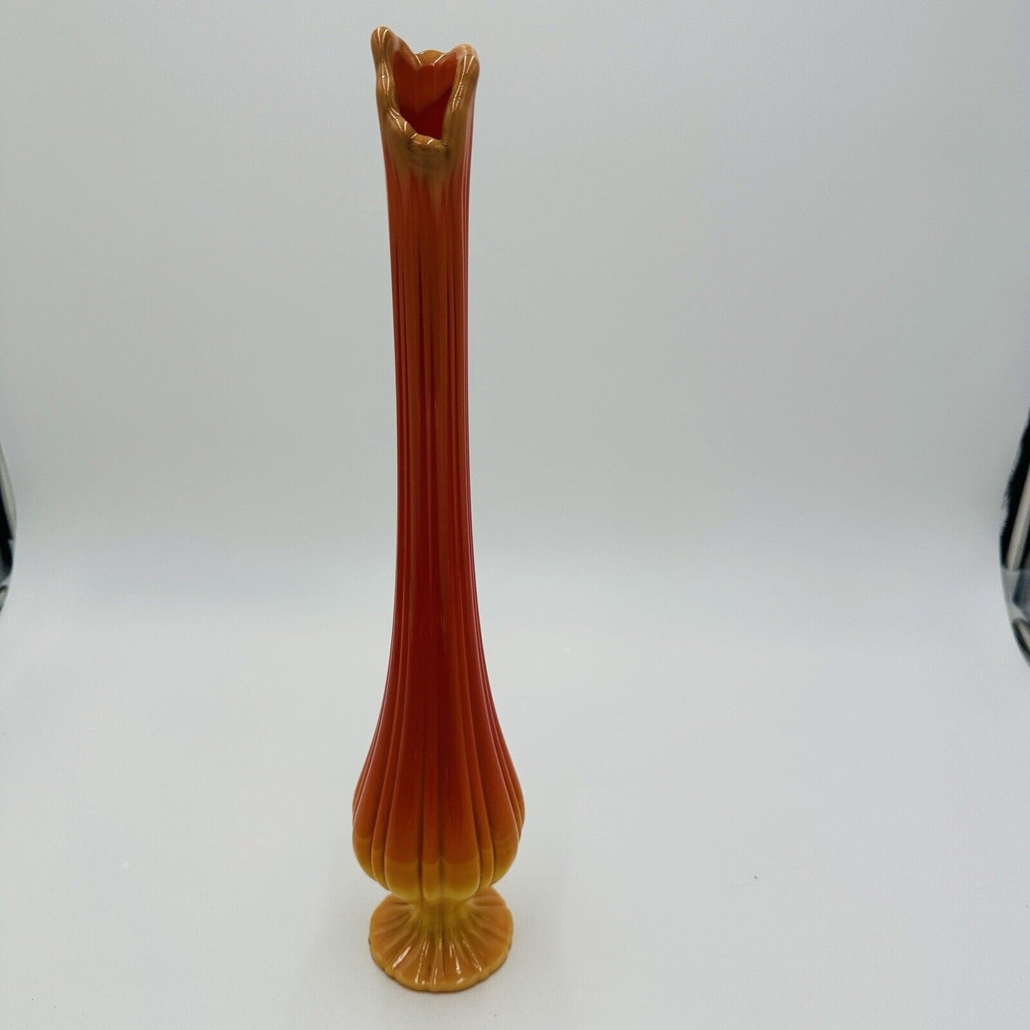 LE Smith Vase Bittersweet Swung Glass Orange 16.5in Tall MCM Floor Large Vintage