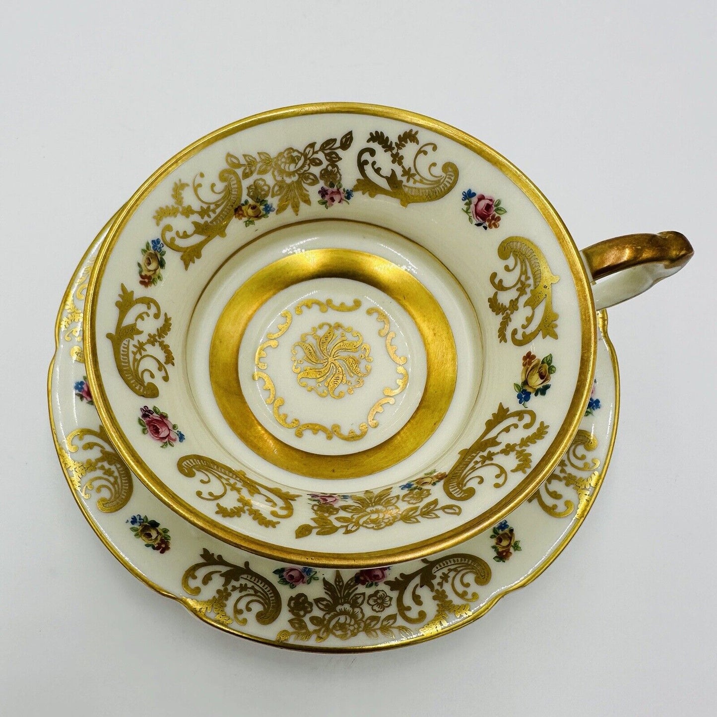 Hertel-Jacob Rehau Teacup Saucer Bavaria Porcelain 9624 Floral Gold Trim German