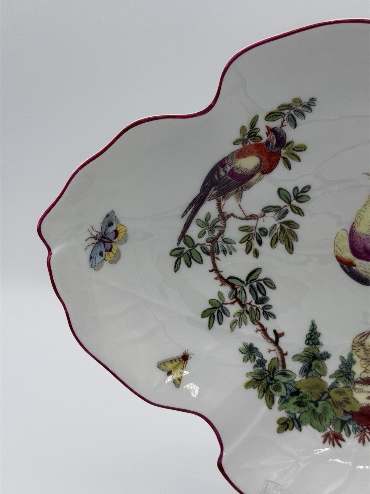 Mottahedeh Williamsburg Porcelain Chelsea Birds  Leaf Bowl Portugal Large Vtg