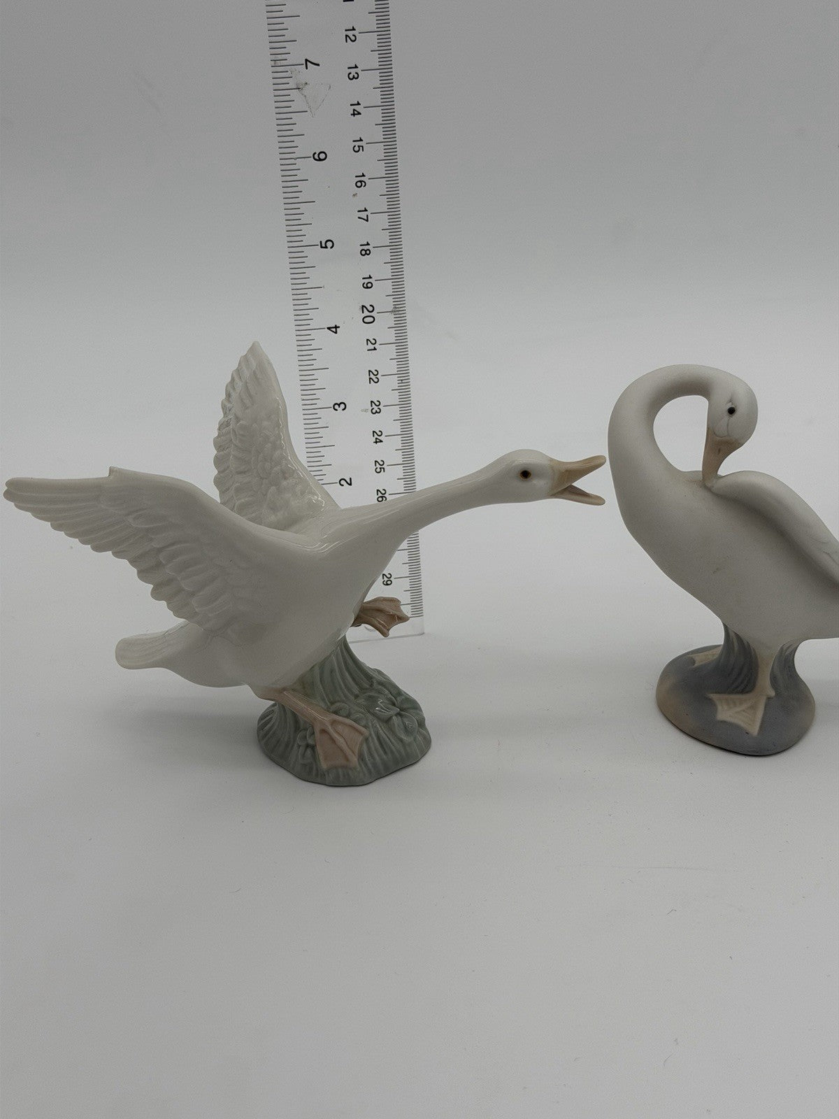 Lladro Spain Porcelain White Glossy /matte Pair Ducks Gesse Figurine Painted