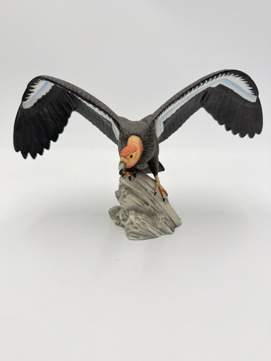 Franklin Mint Porcelain Noble Birds Collection California Condor Figurine 5”Hx9”
