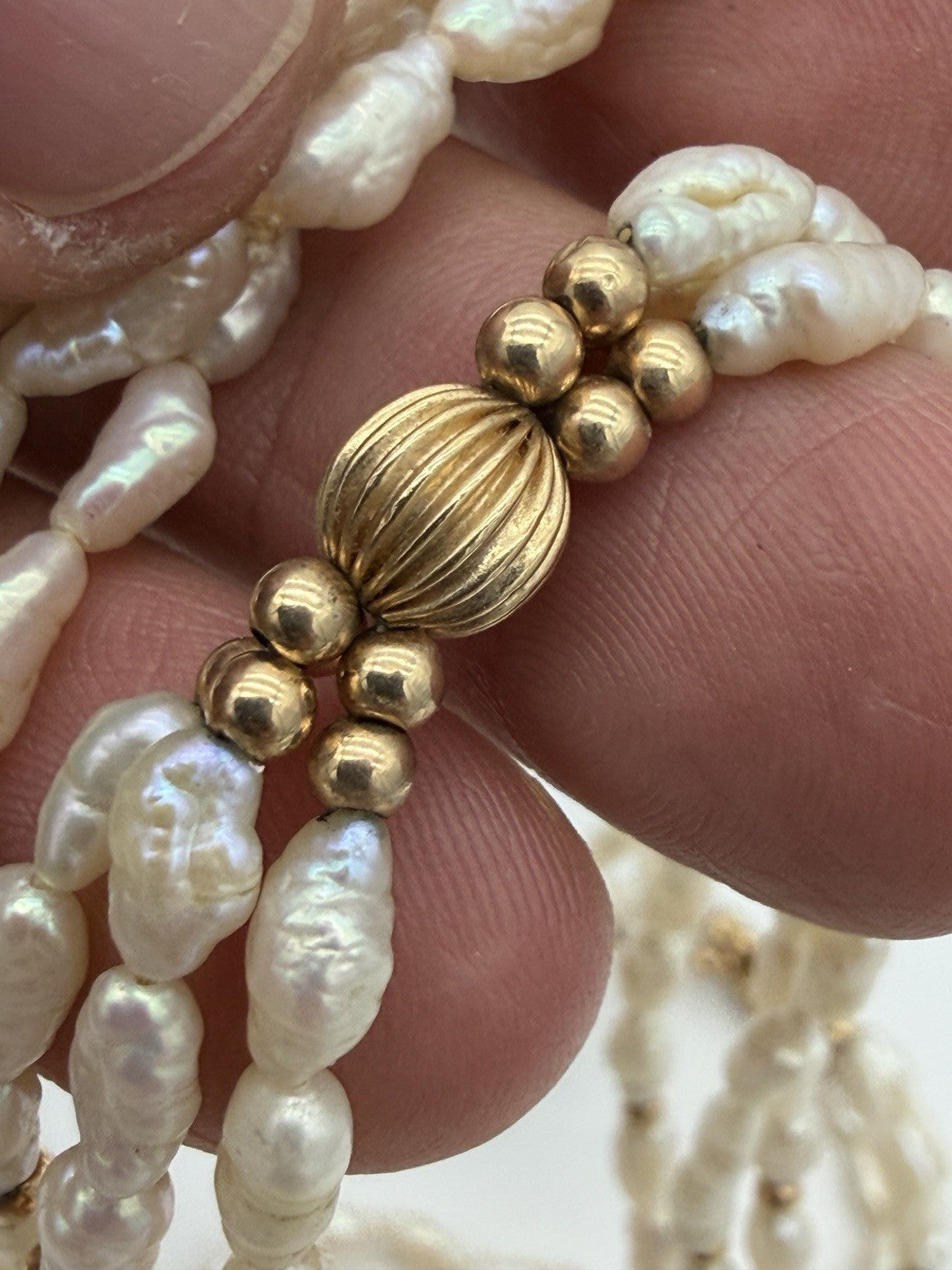 14K Yellow Gold Ribbed Beaded Freshwater Pearl Necklace Triple Strand 31”