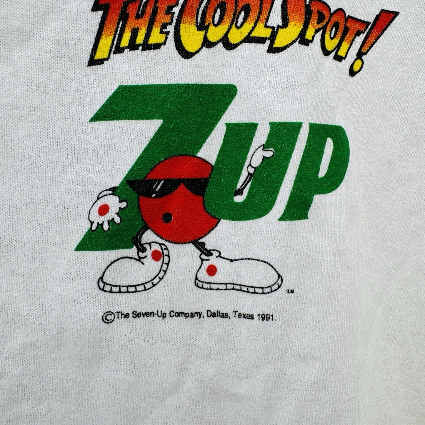 Vintage 7 UP Single Stitch Surfing Soda T Shirt Size L COOL SPOT White USA Made