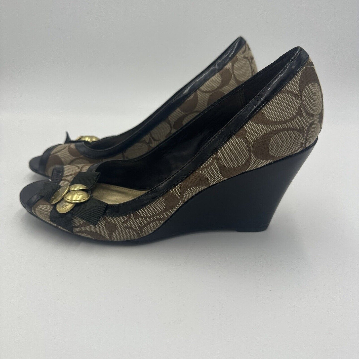 Coach Women's Shoes Size 9B Peep Toe Wedge Heels Black Beige Brown W/Bow Accent