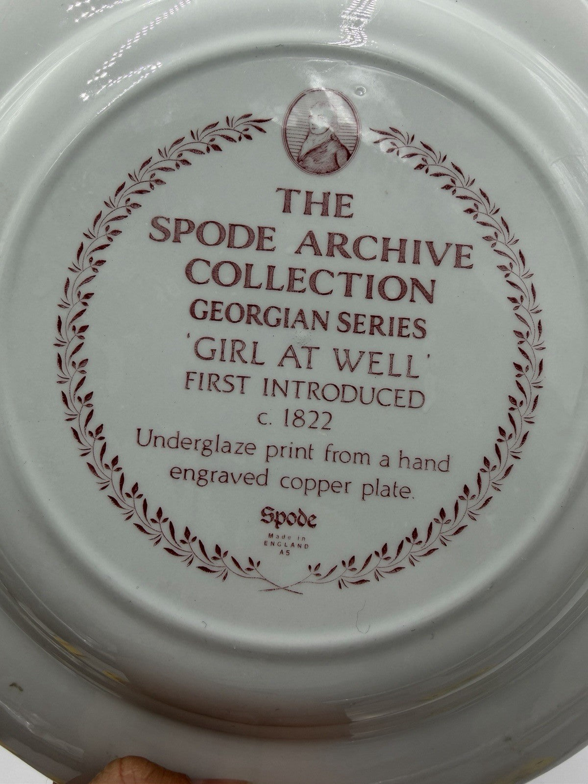 4 Spode England Porcelain Archive Collection  Plates Georgian Series Red 10.5in