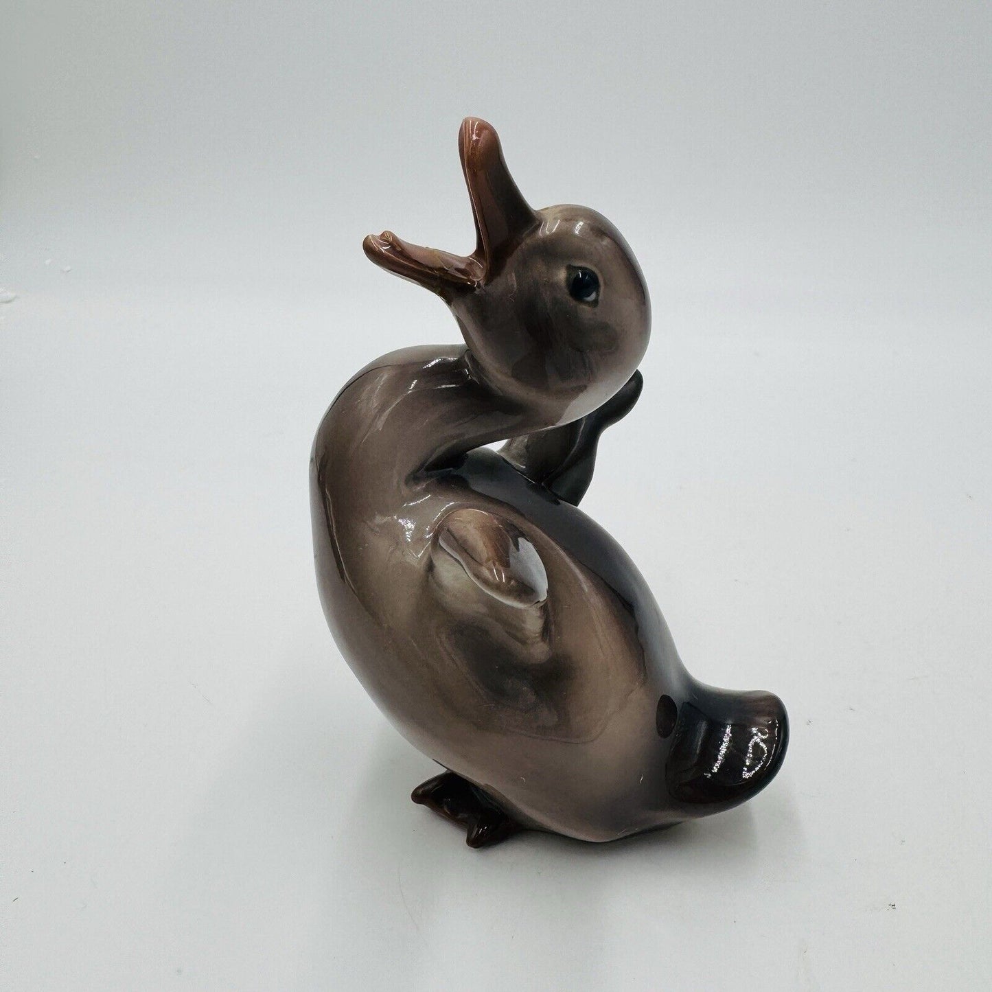 Dahl Jensen Copenhagen Denmark Porcelain Duckling #1032 c1960 Repaired Figurine