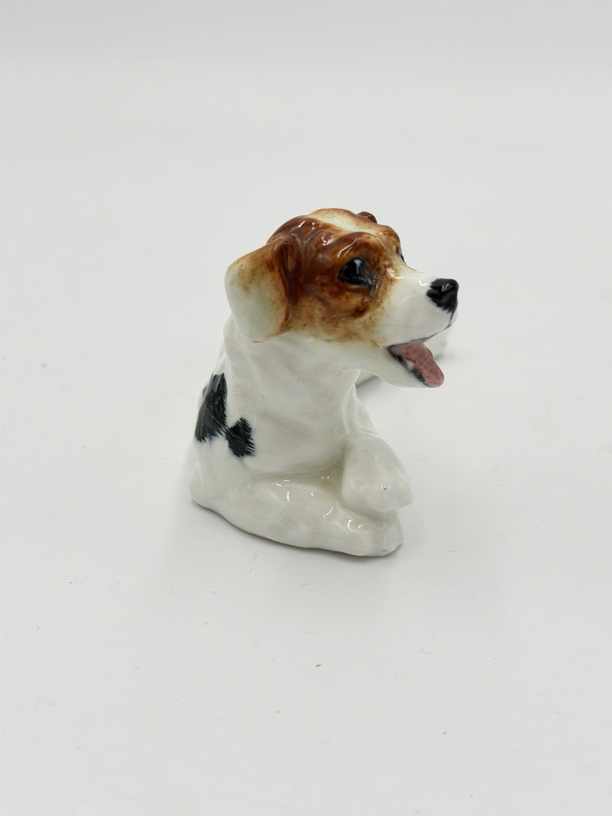 Royal Doulton Jack Russell Dog Figurine Lying Painted Model (HN1101) Figurine