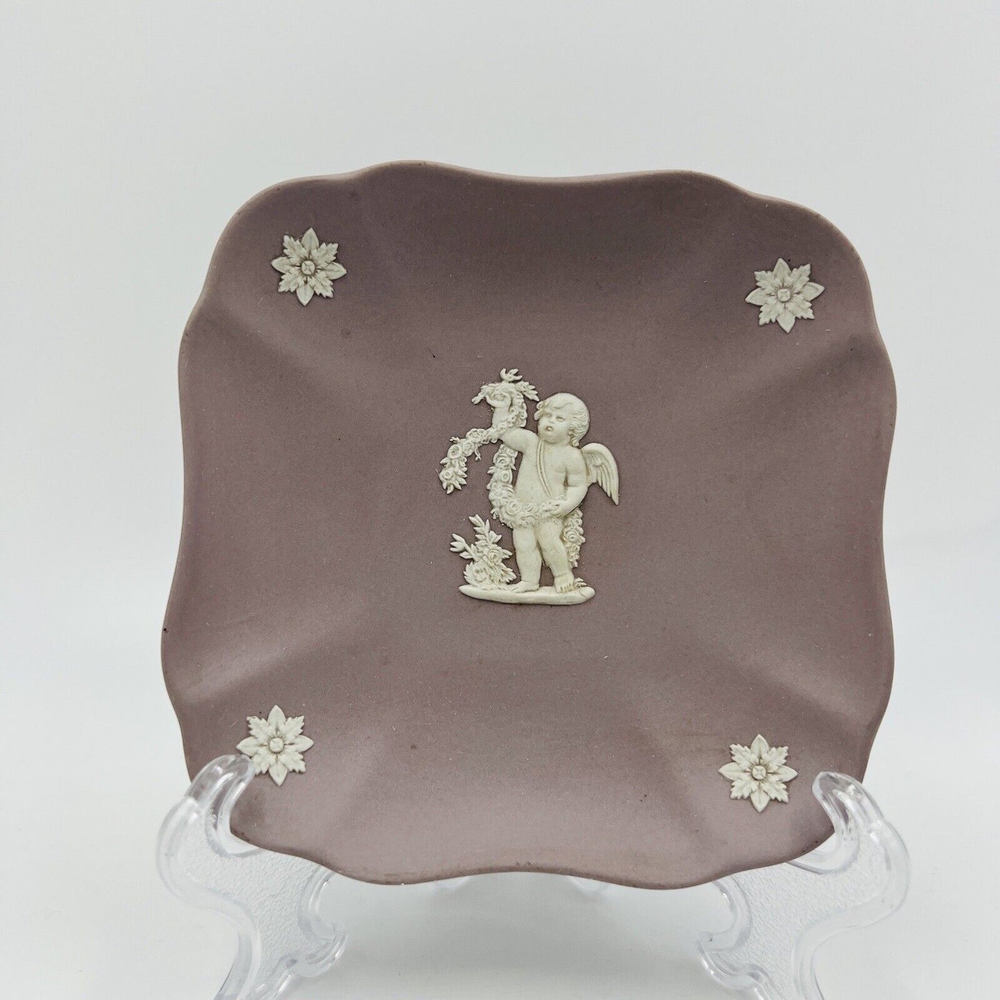 Wedgwood Dish Lilac and White Jasperware Fluted Square Four Seasons Cupid