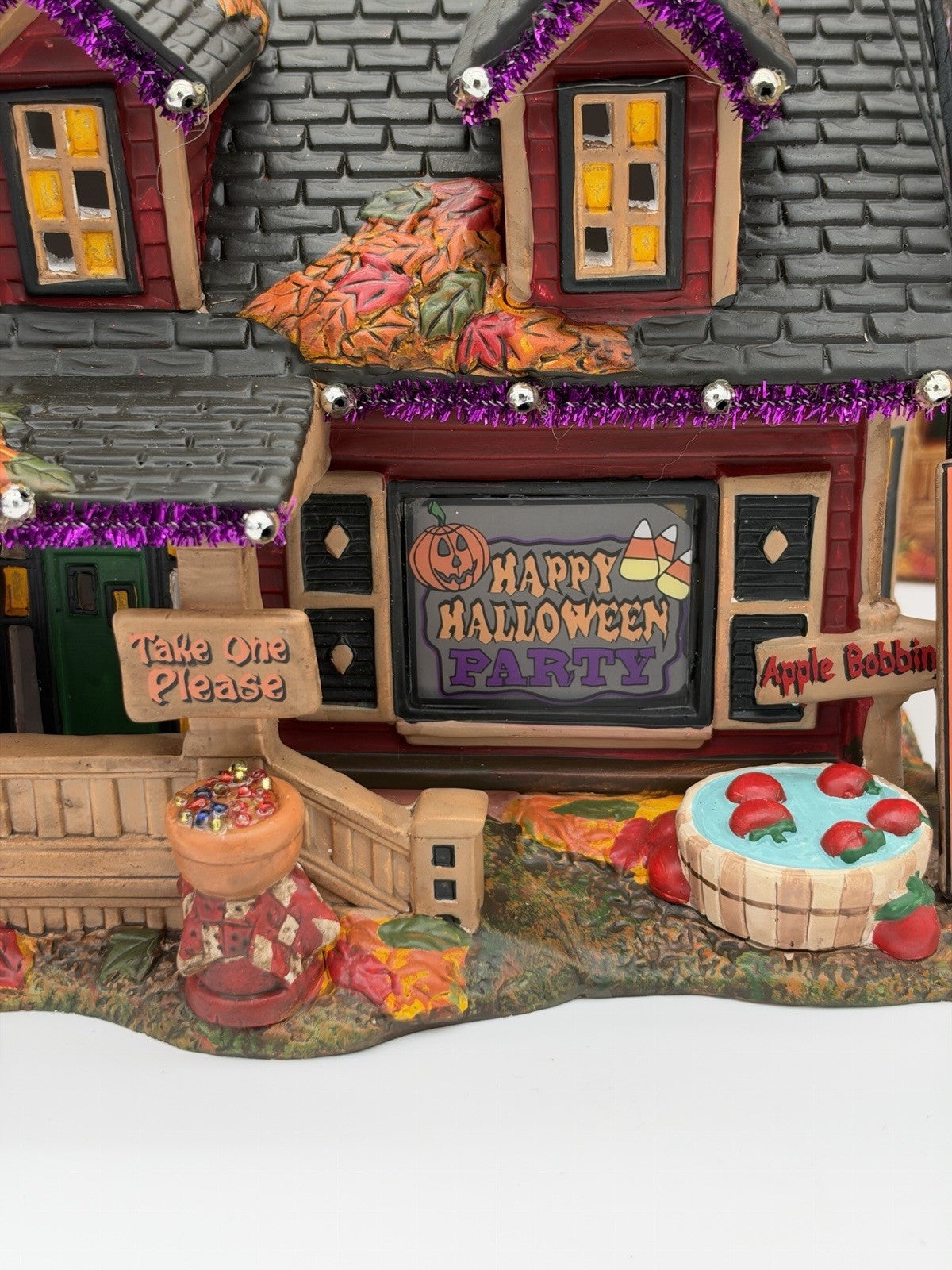 Department 56 Halloween Trick Or Treat Lane Party House Village Collection Boxed