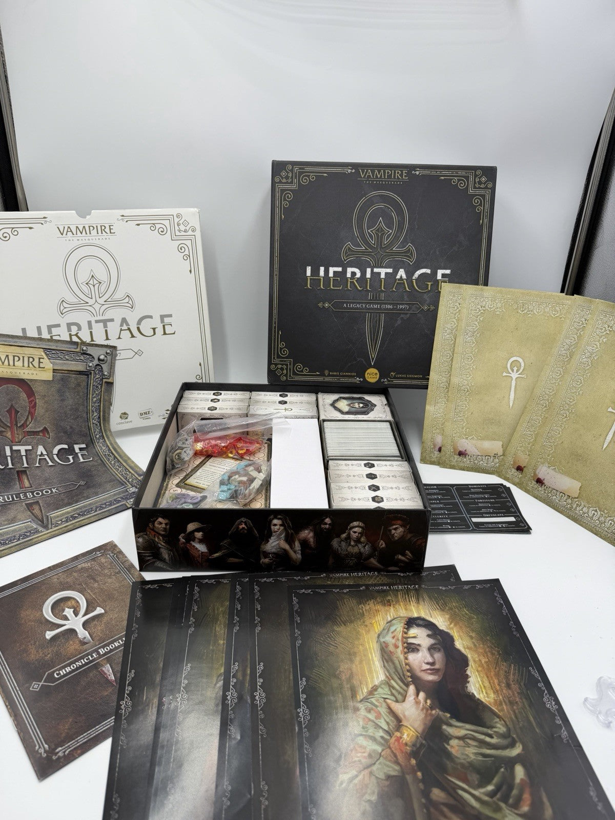 Vampire The Masquerade Heritage A Legacy Board Game 1306-1997 Used