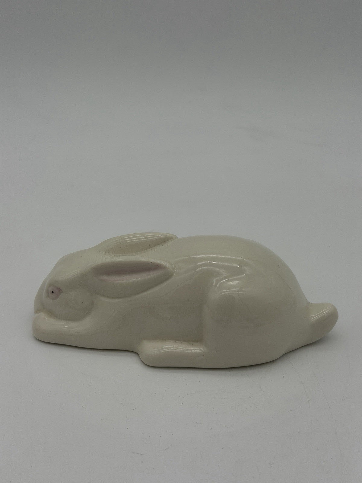 Vintage Belleek Irish Art Pottery Porcelain Rabbit Bunny Figurine Easter 2”x5”