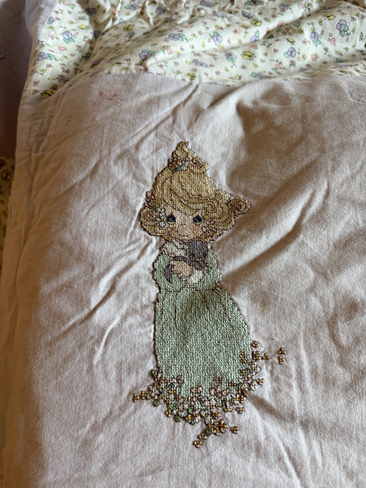Precious Moments bedding PMI Spectrix patchwork cross-stitch comforter full
