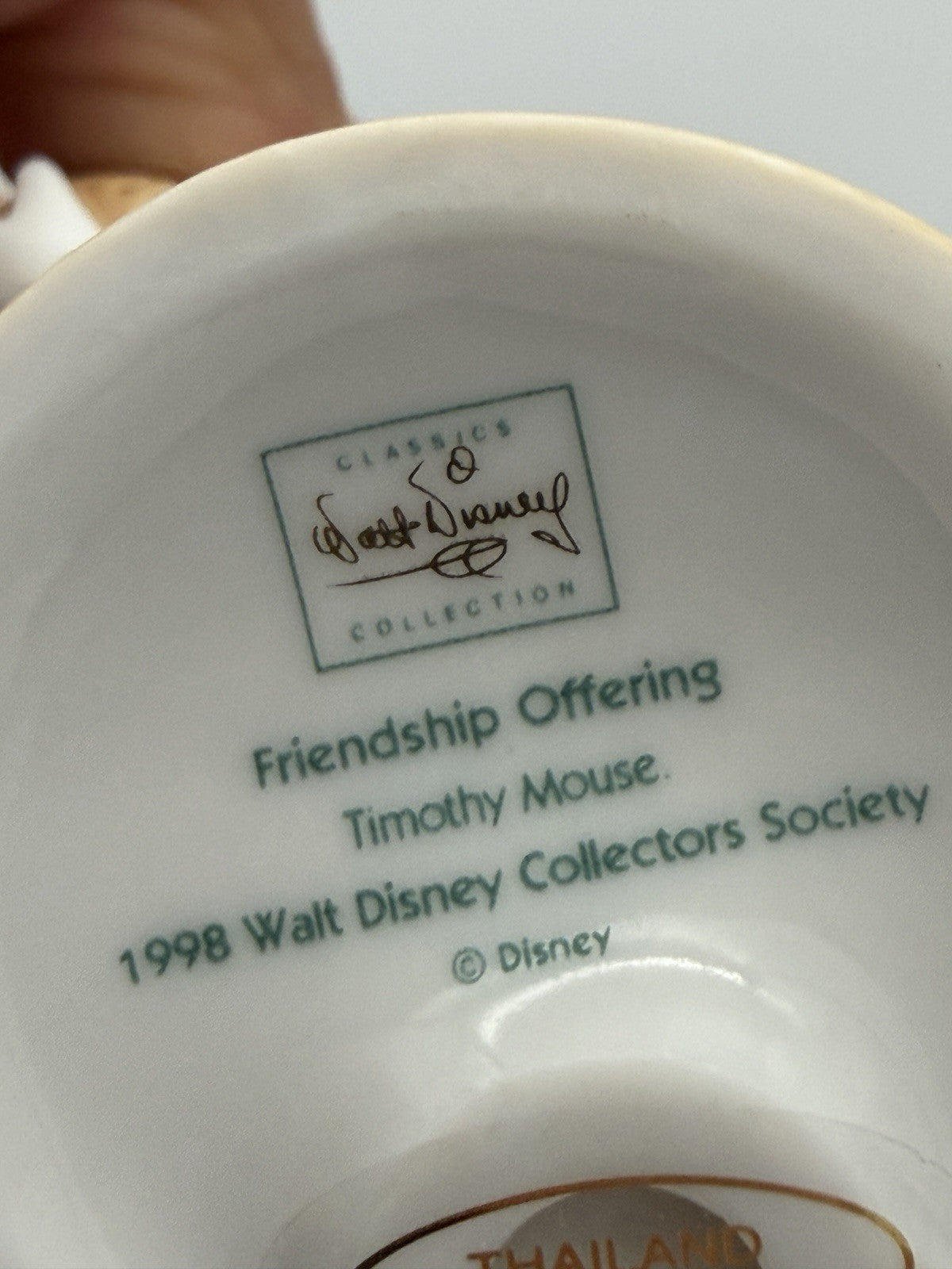 WDCC Disney Friendship Offering Timothy Mouse Porcelain Ornament Figurine New