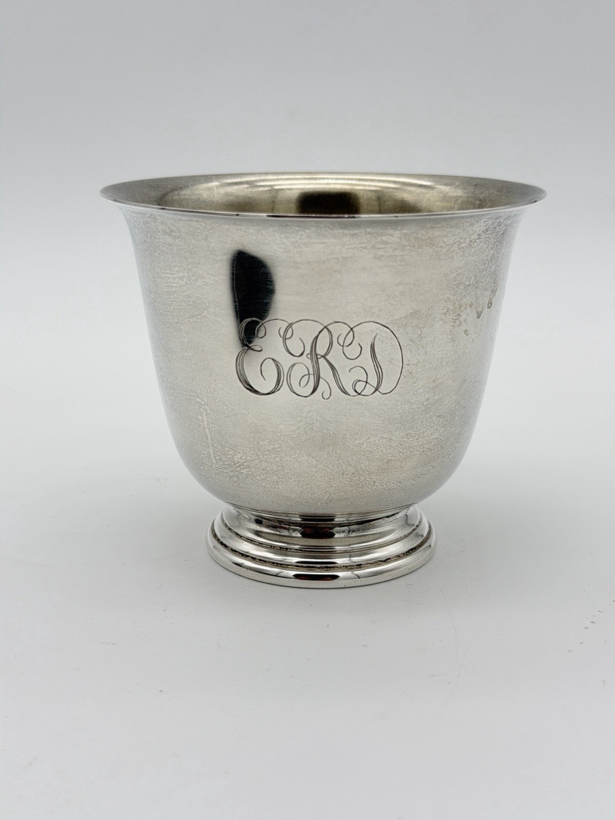 antique Watrous sterling silver 925 footed cup /bowl 132g 3.4”H