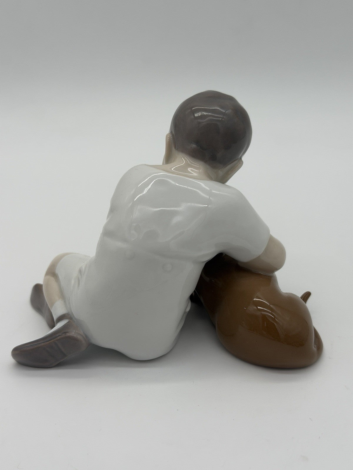 Bing & Grondahl Denmark True Friendship Boy brown dachshund Porcelain Figurine