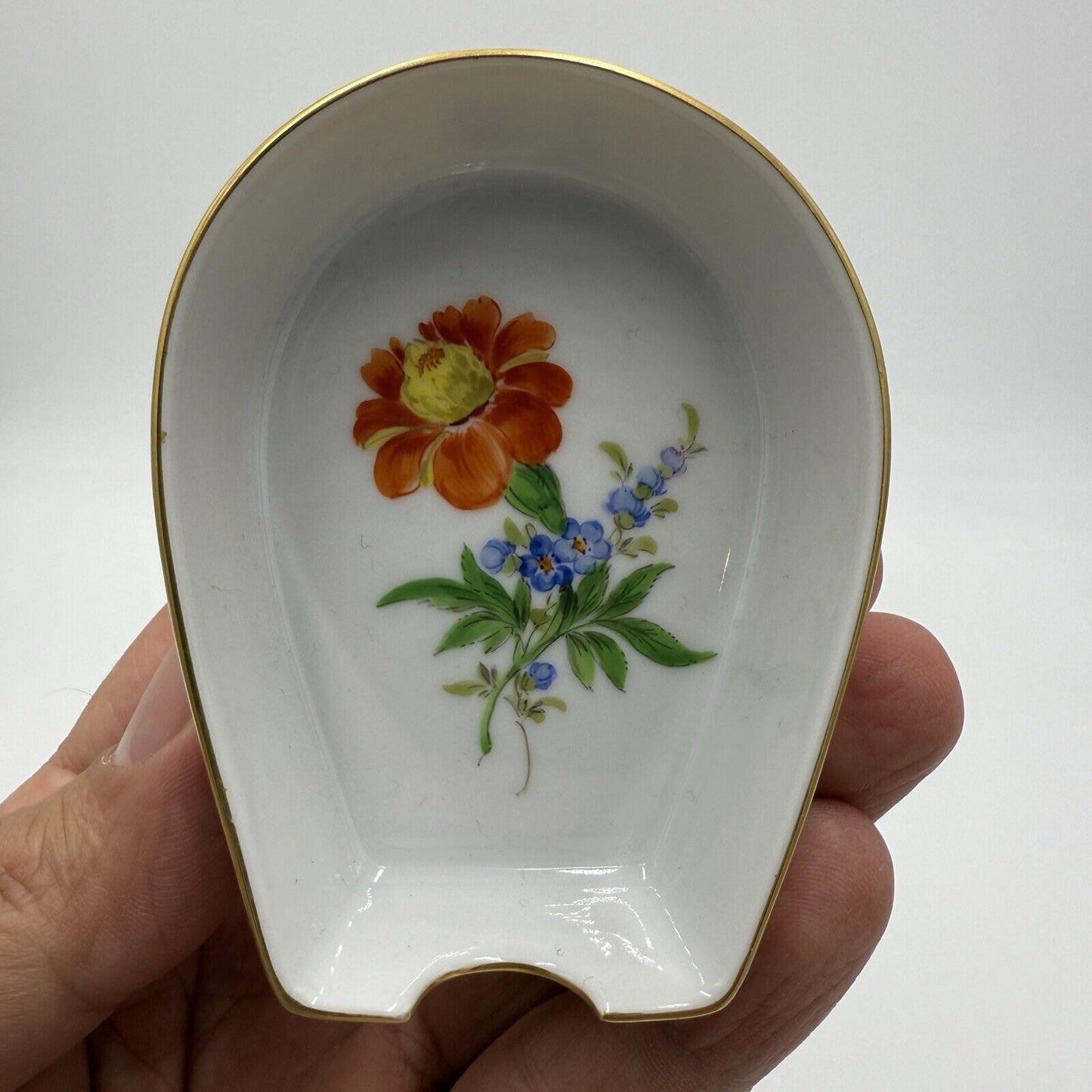 Antique 19th Century Pair Of Meissen Porcelain Floral Painted Ashtrays Germany