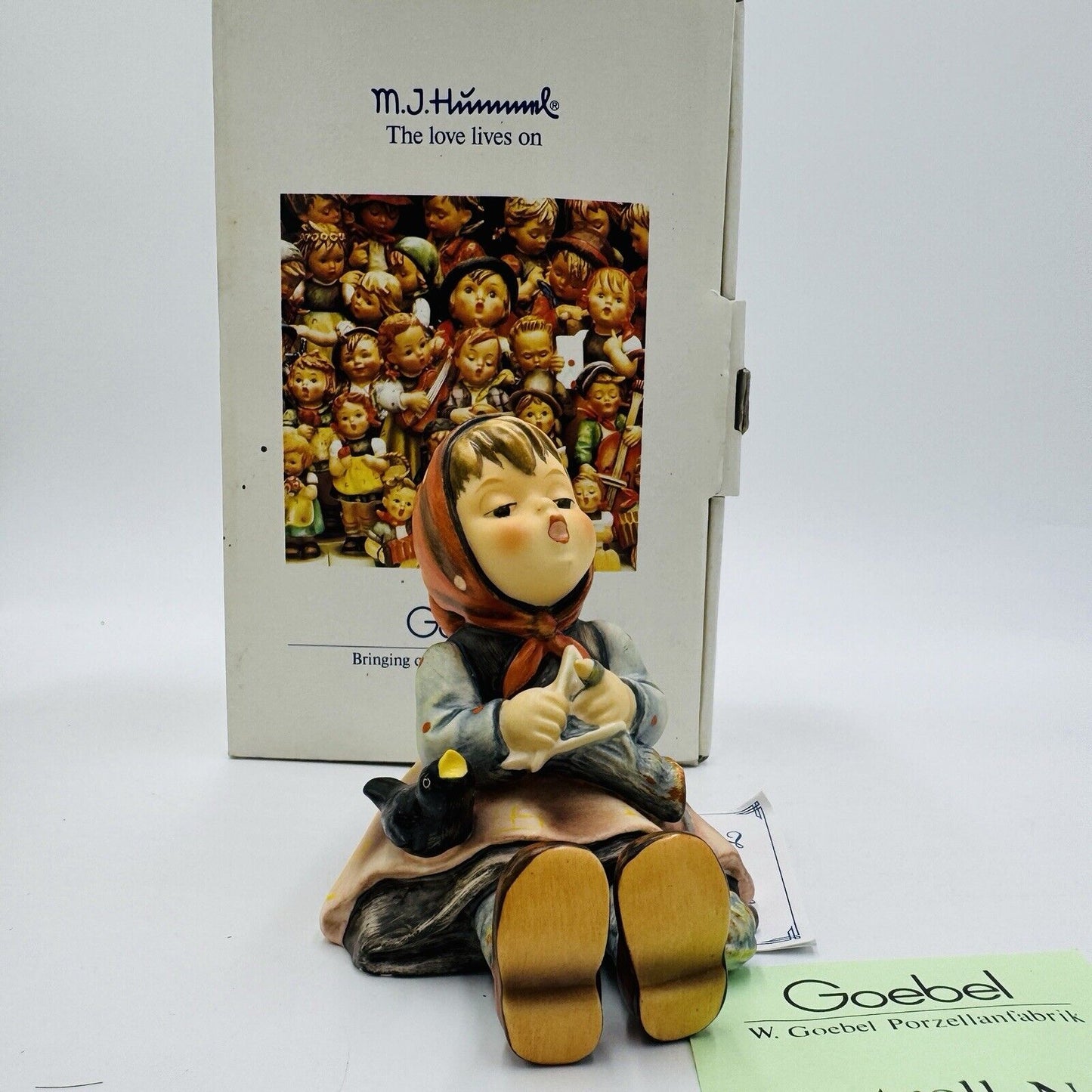 Hummel GOEBEL Figurine "Happy Pastime # 69 w/Box Germany Porcelain COA Painted