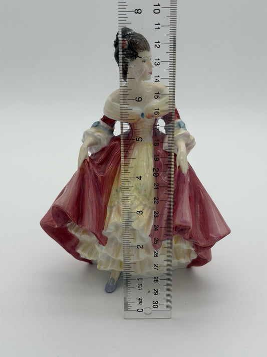Royal Doulton England Porcelain Southern Belle # 2229 Painted Figurine 8”H Red