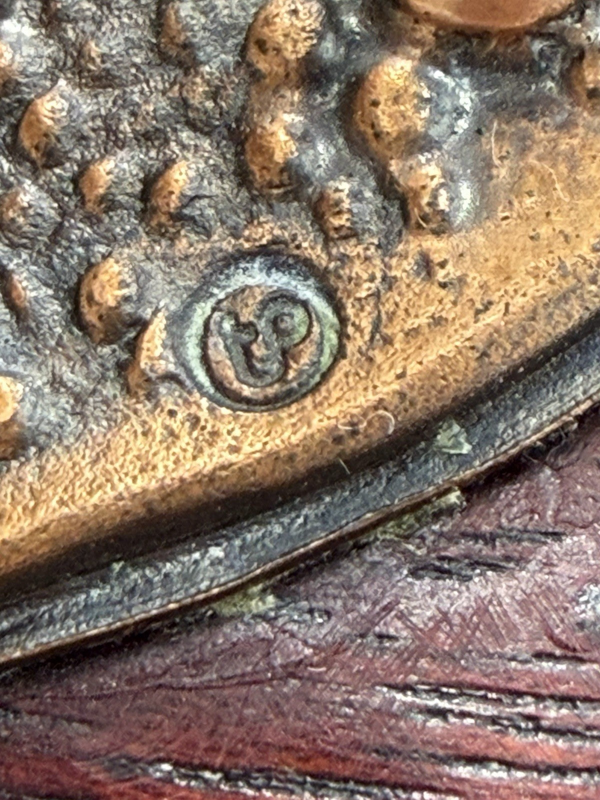 Vintage To The Hounds Metal rider horseback hounds Figurine