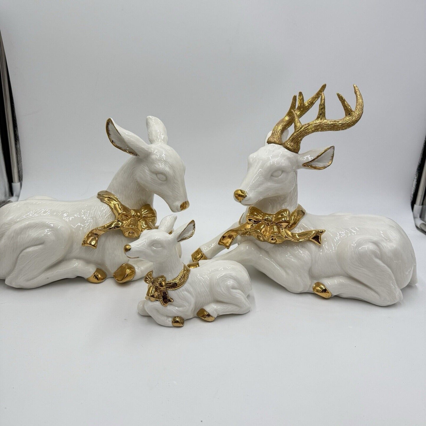 1999 Grandeur Noel 3 Piece Porcelain Deer Family Christmas Figurines #663688 Box