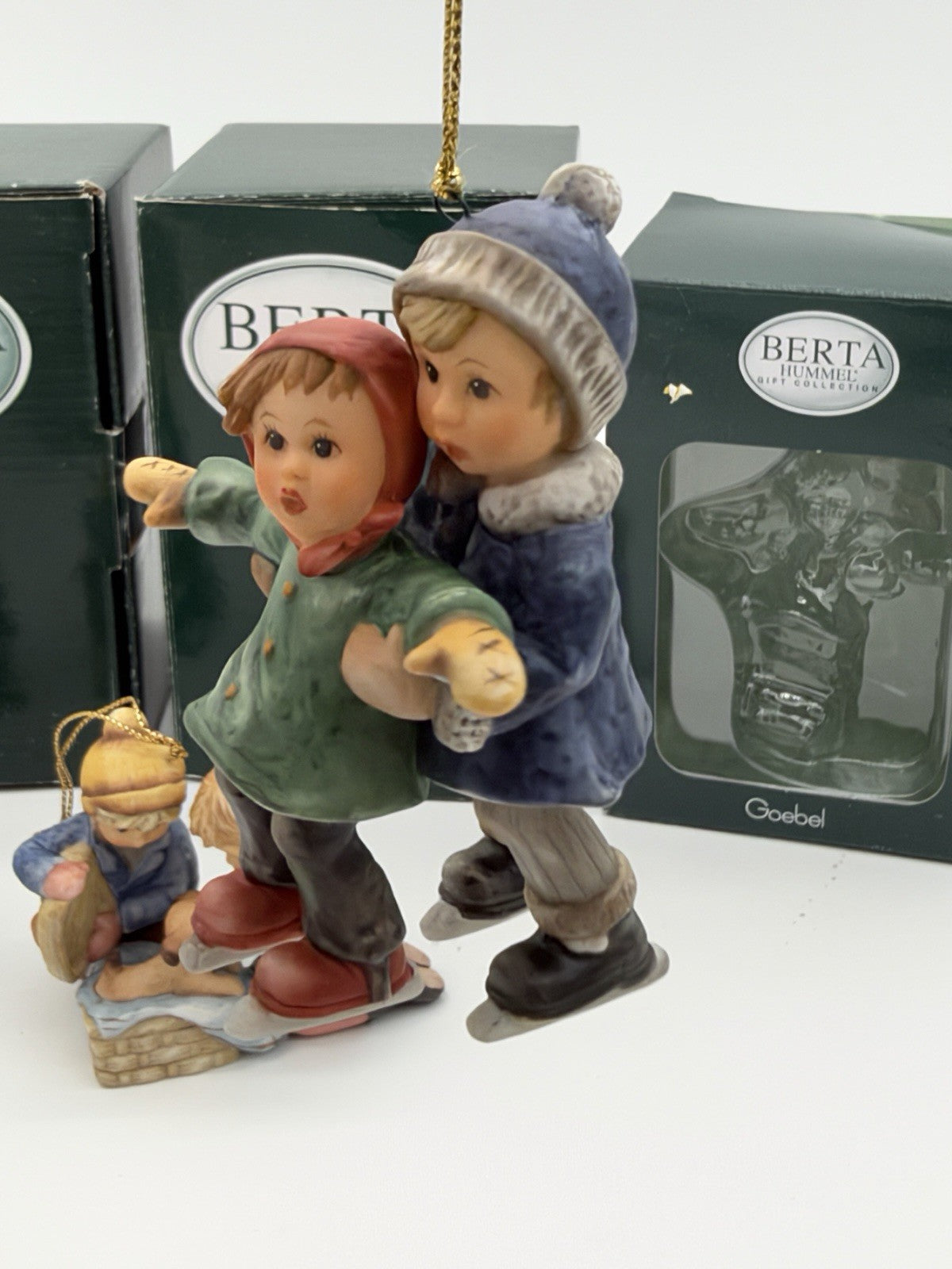 Goebel Berta Hummel Christmas Porcelain Painted Ornaments Set Boxed