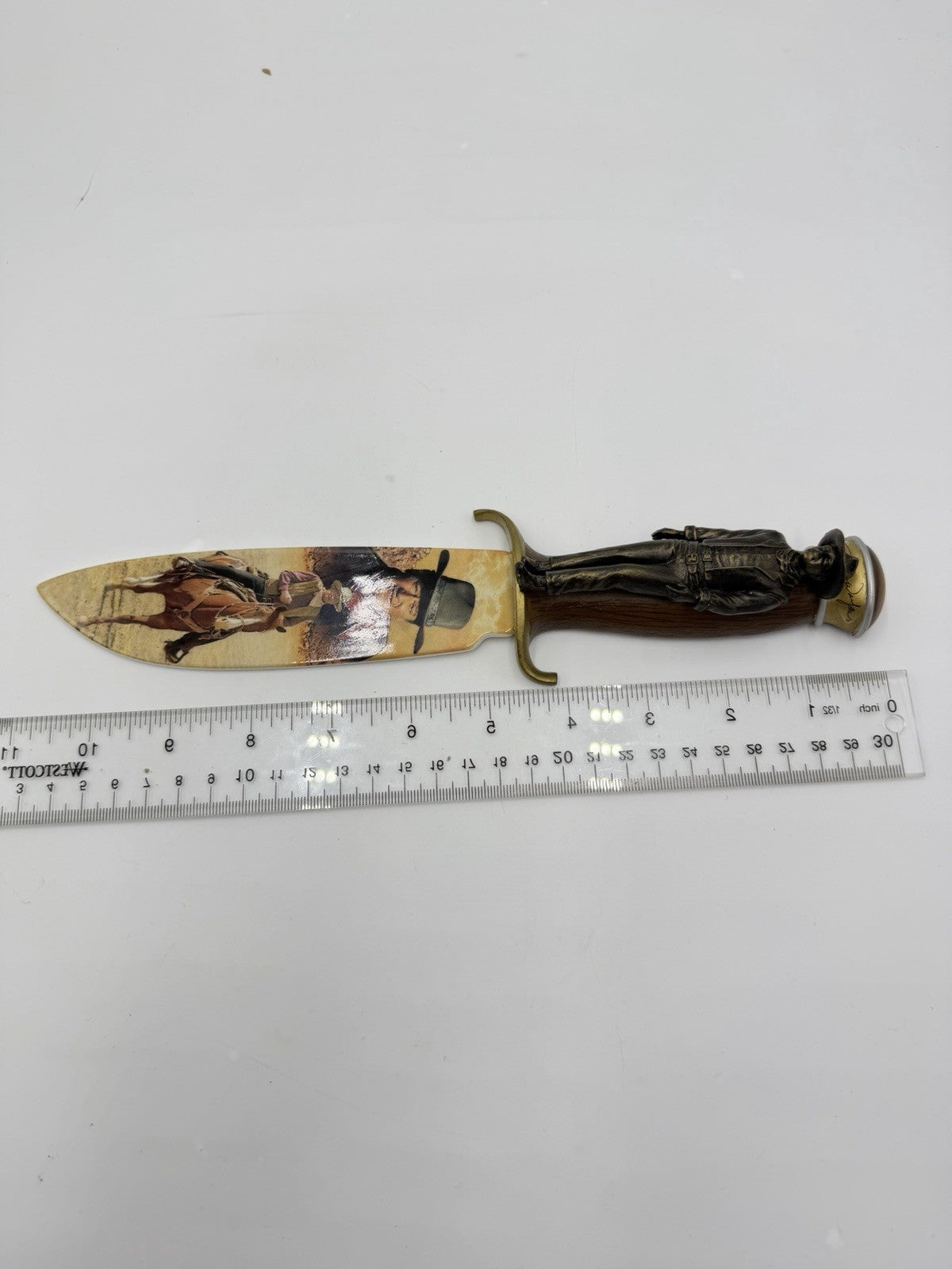 Bradford Exchange John Wayne American Legend Collectible Knife 1st  Wall Decor