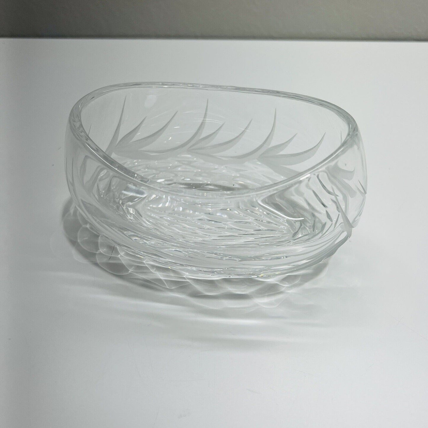 Saratoga Crystal Bowl Glass Etched Floral Design Canon Shape Design Lead