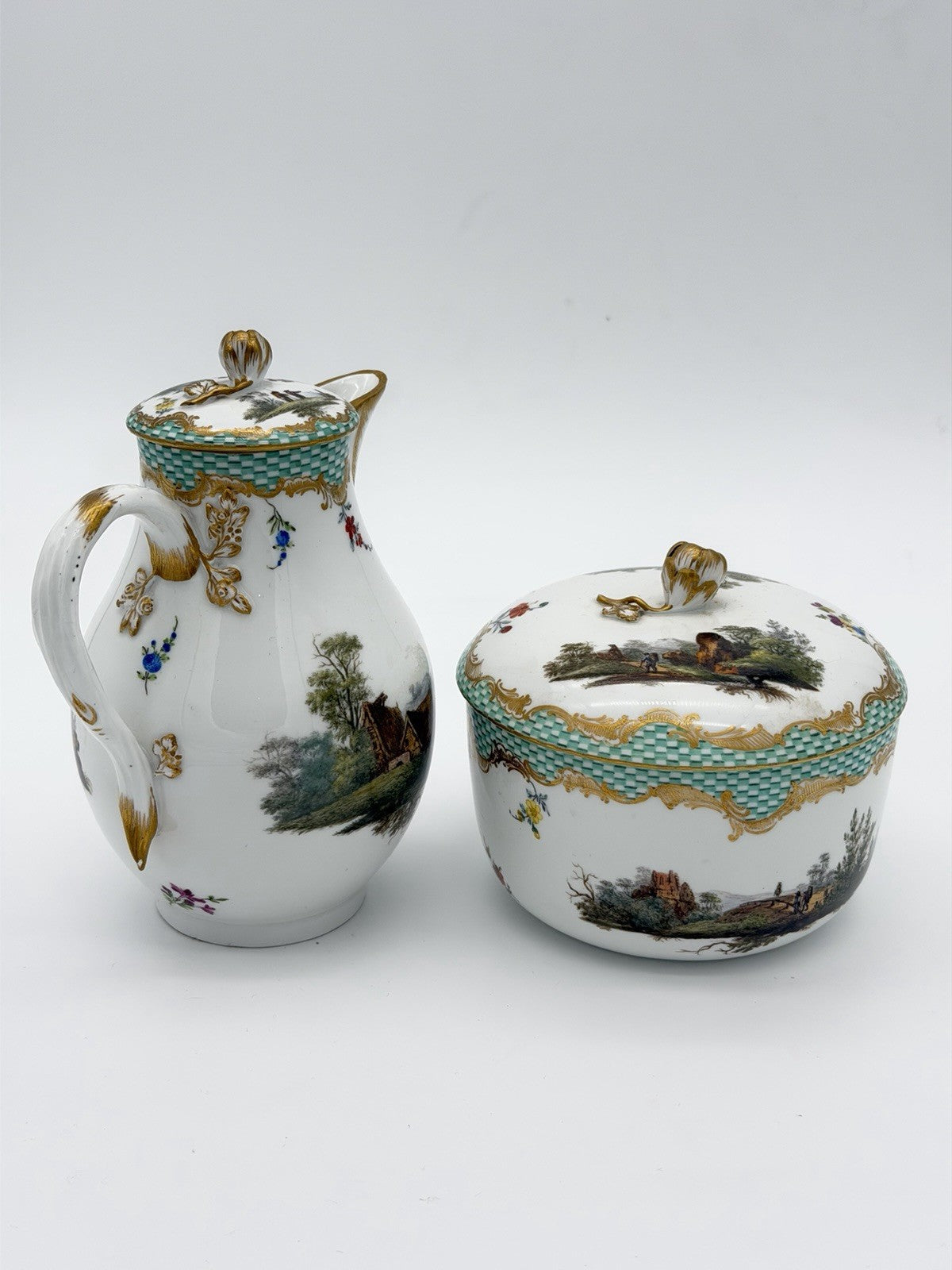 Rare Meissen C.1720 Porcelain Painted Country Scene Milk Jug & Sugar Bowl Antiqu