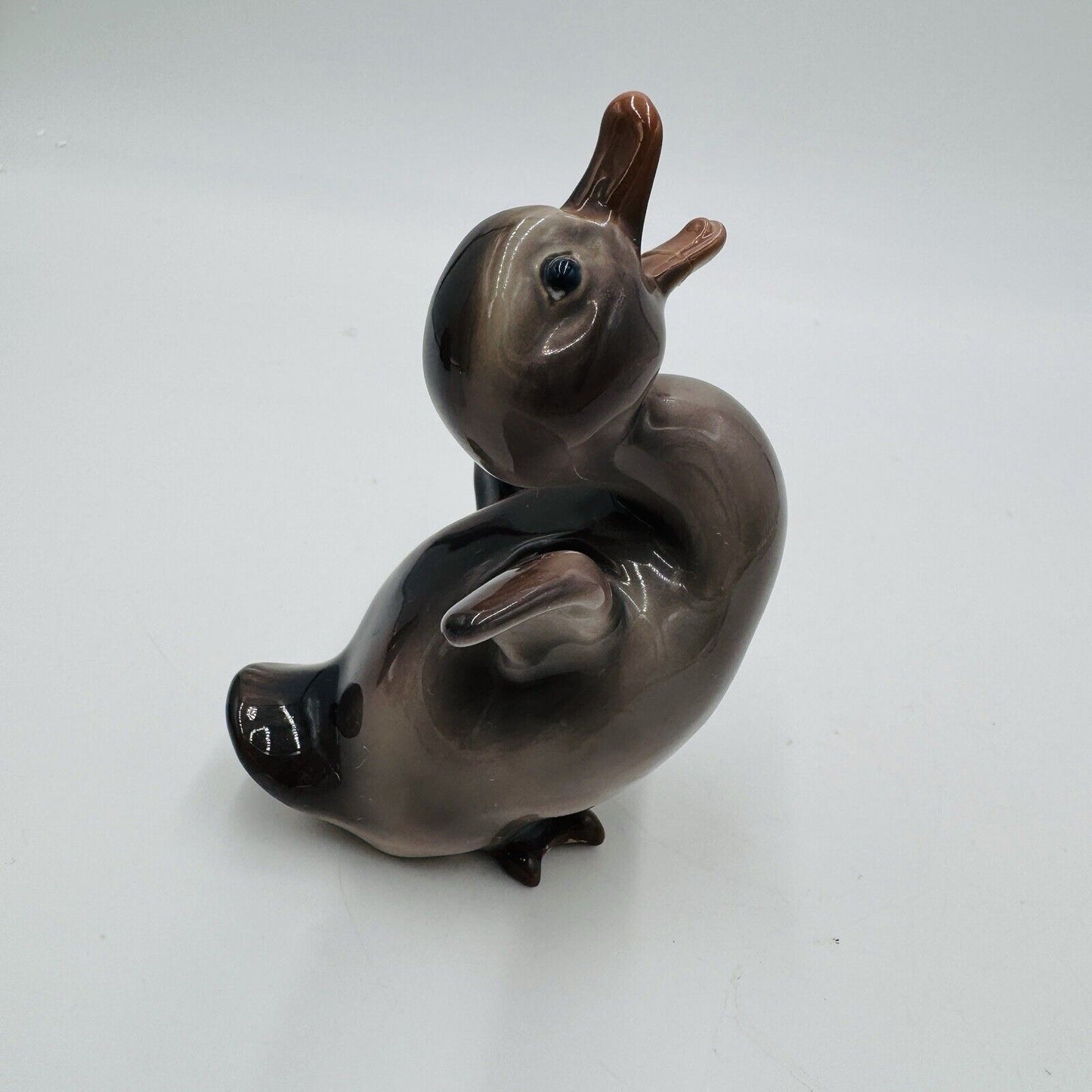 Dahl Jensen Copenhagen Denmark Porcelain Duckling #1032 c1960 Repaired Figurine