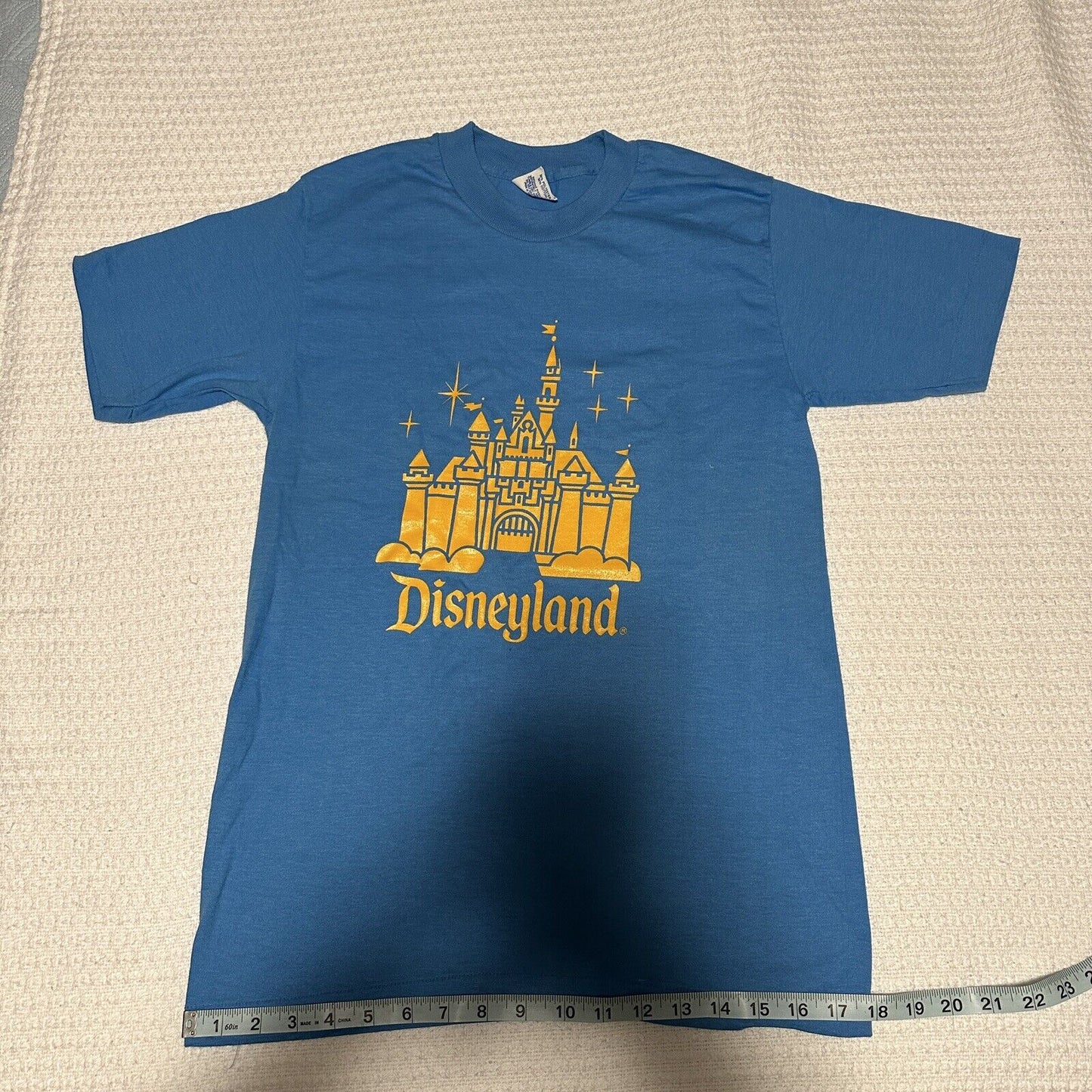 Disneyland Men's Medium T-Shirt Cinderella Castle Single Stitch USA Blue Vintage