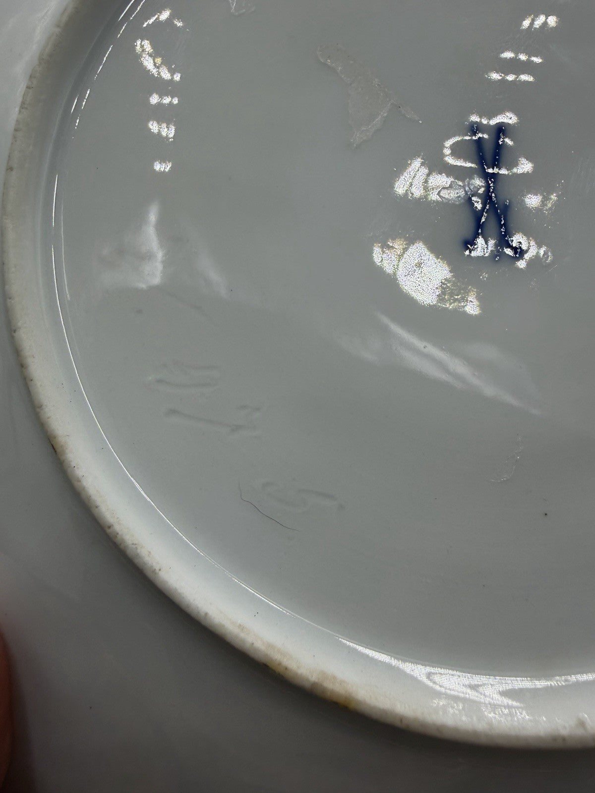 Antique 19th Century Meissen Porcelain White/Gold Gilt Leaf Plate 8” Germany