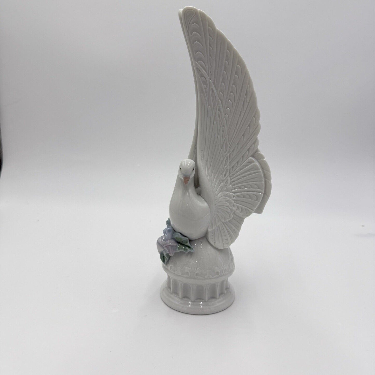 Lladro Spain Porcelain Message Of Peace Tree Top Dove Figurine Christmas