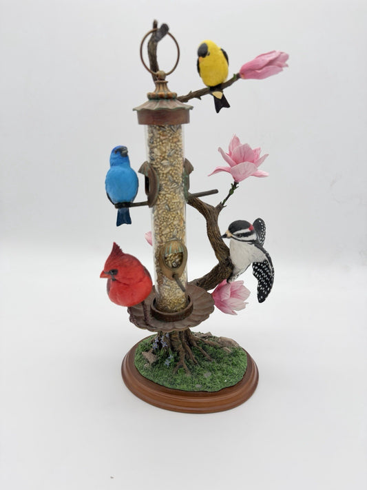 Danbury Mint Backyard Splendor By Bob Guge Feeder 12”H Birds Sculpture Painted