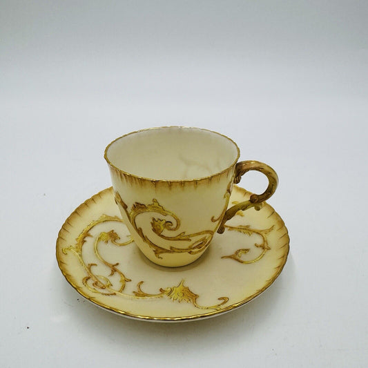 Antique 19th Royal Worcester Hand Painted Tea Cup & Saucer #1564 Embossed Gilt